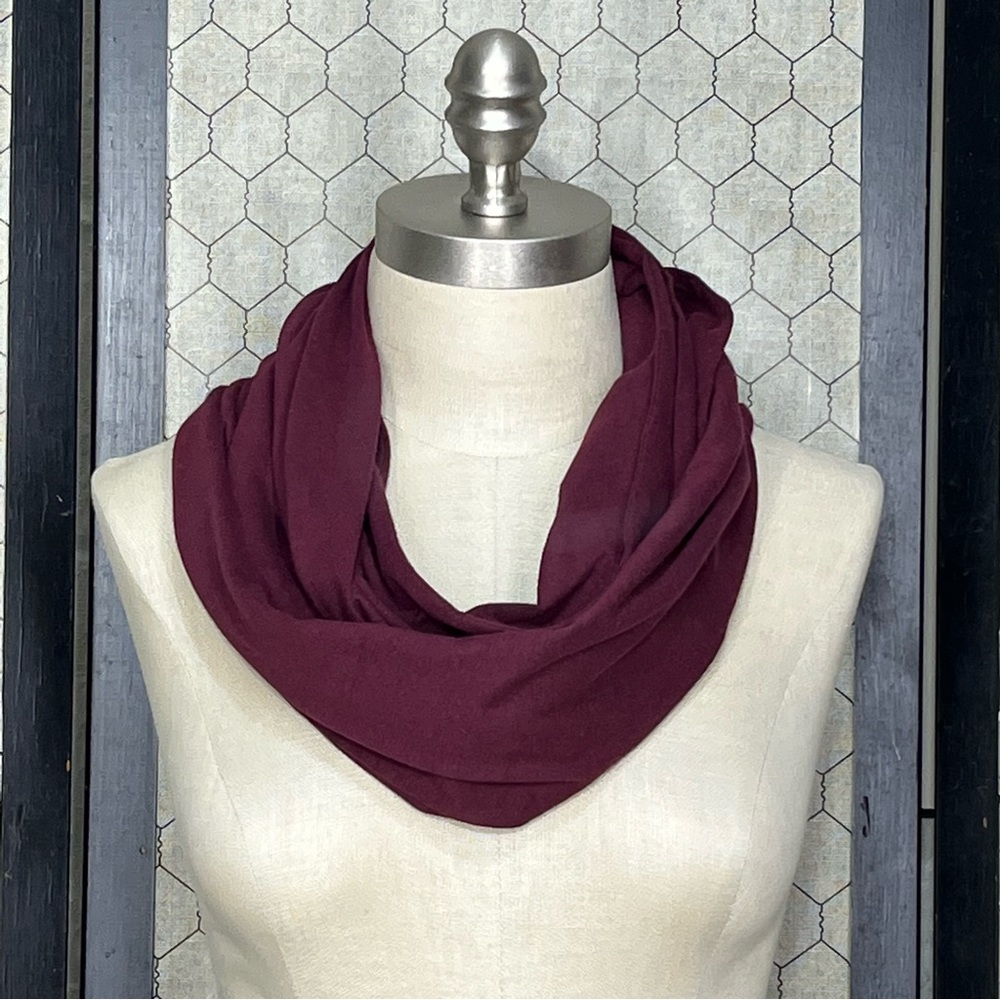 Bruner Infinity Scarf